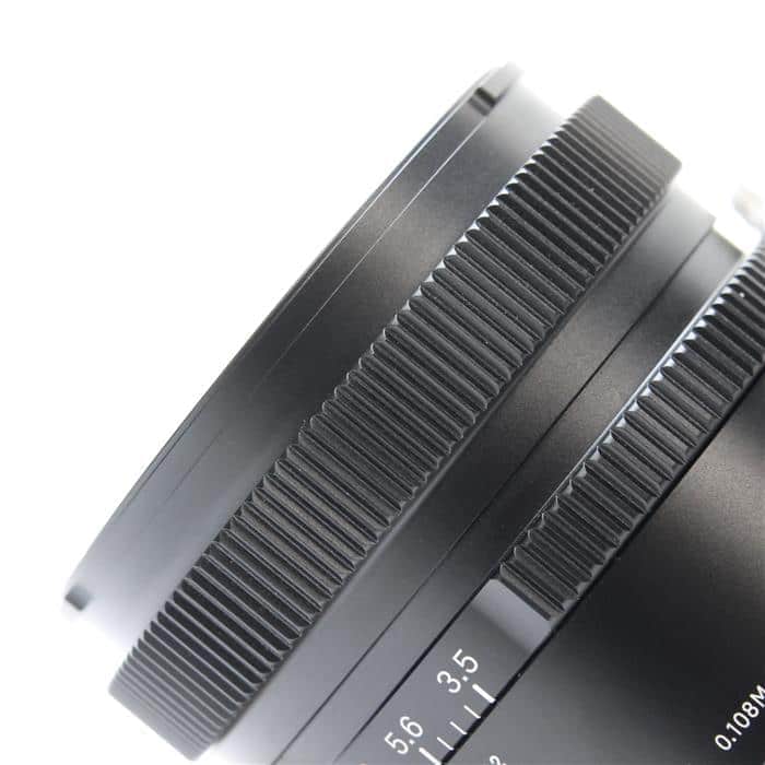 Contemporary 24mm F3.5 DG DN (ソニーE用/フルサイズ対応)