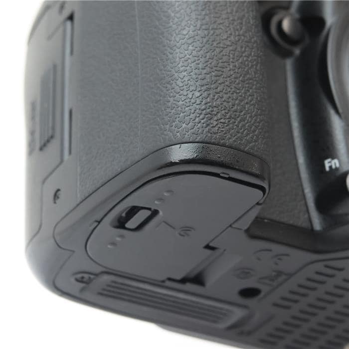 中古)Nikon (ニコン) D610 ボディ（商品ID：3717030696567）詳細ページ