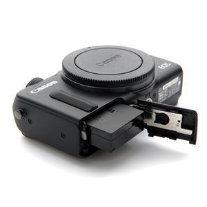 Canon (キヤノン) EOS M2 ボディ ブラック