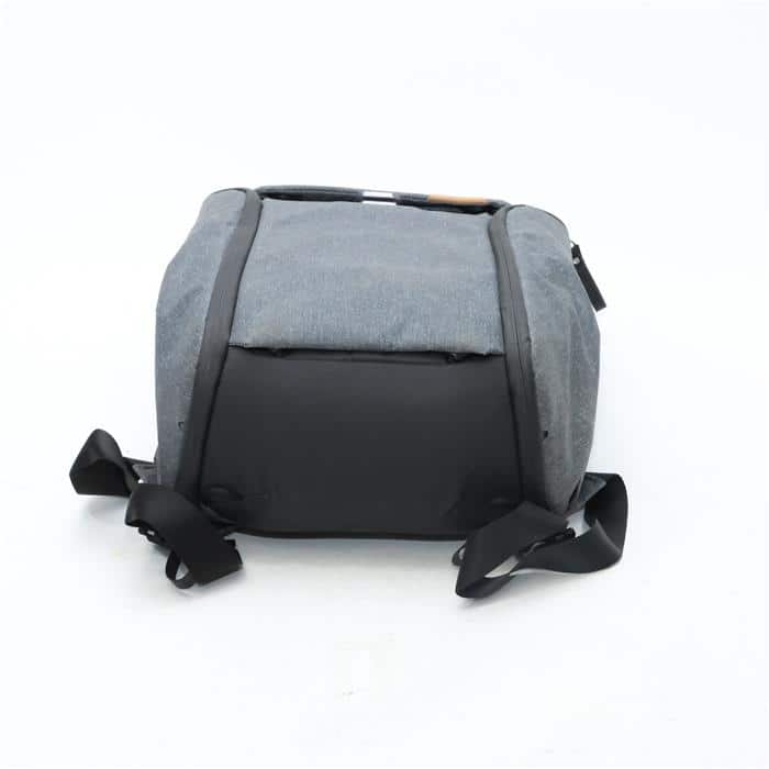 中古)peak design (ピークデザイン) エブリデイバックパック 20L V2