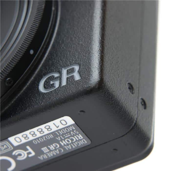 中古)RICOH (リコー) GR III HDF（商品ID：3717021555569）詳細