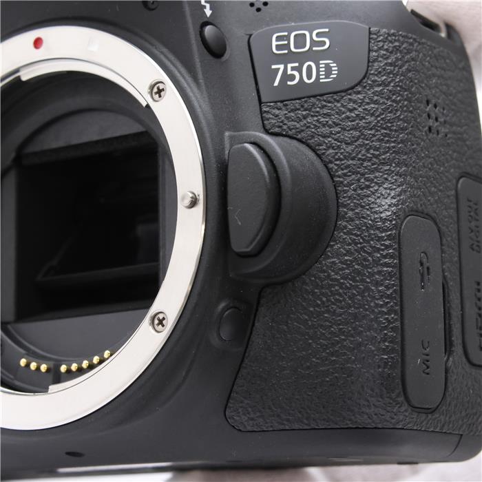 中古)Canon (キヤノン) EOS 750D ボディ（EOS Kiss X8i 海外モデル