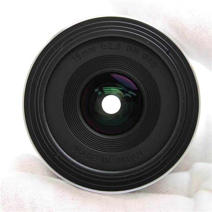 【中古】SIGMA19mm マイクロフォーサーズ用 シグマ 19mm F2.8 DN ブラック [マイクロフォーサーズ用] 価格