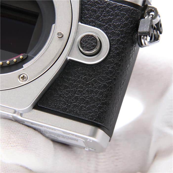 中古)OLYMPUS (オリンパス) OM-D E-M10 Mark III EZダブルズームキット 