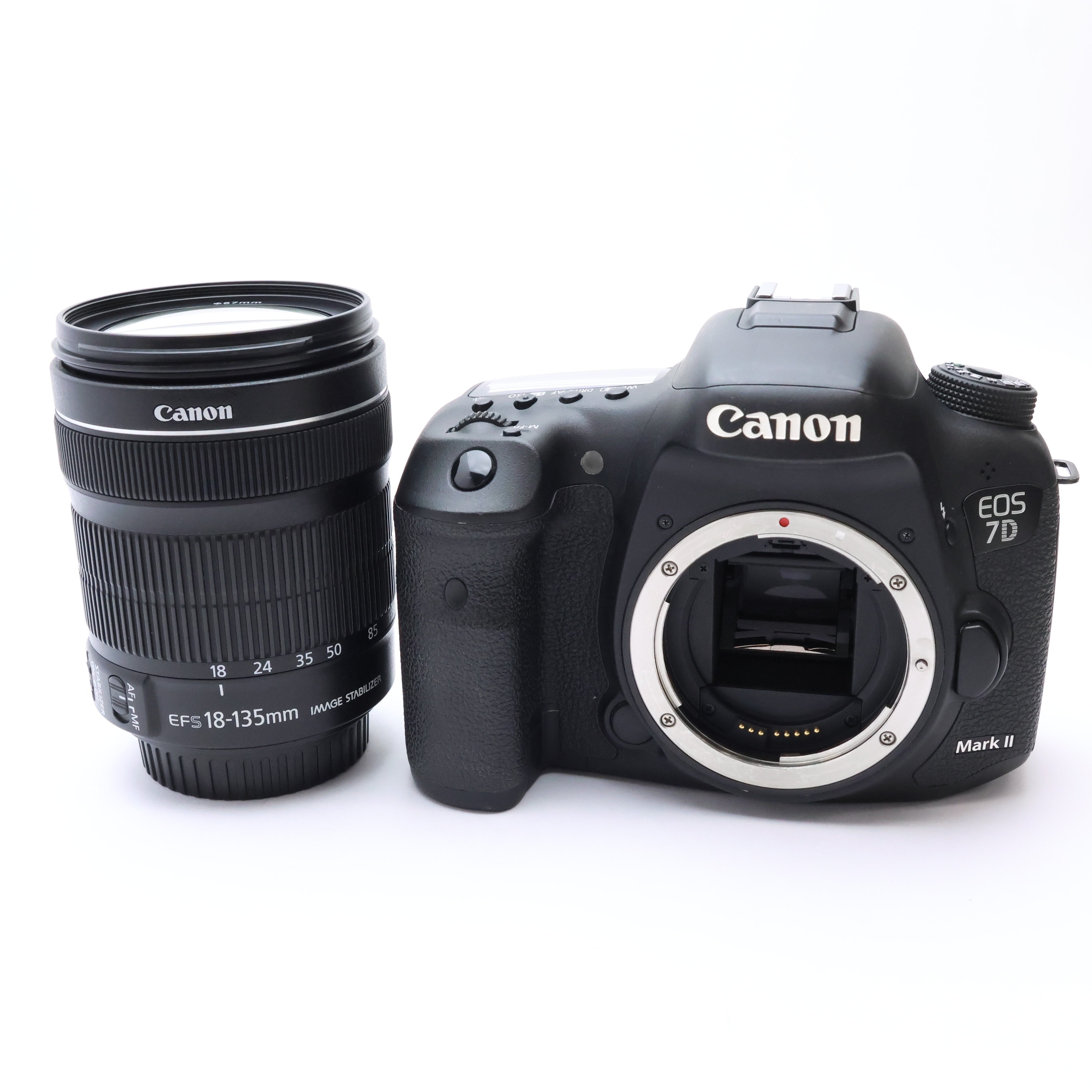 中古)Canon (キヤノン) EOS 7D Mark II EF-S18-135 IS STM レンズ
