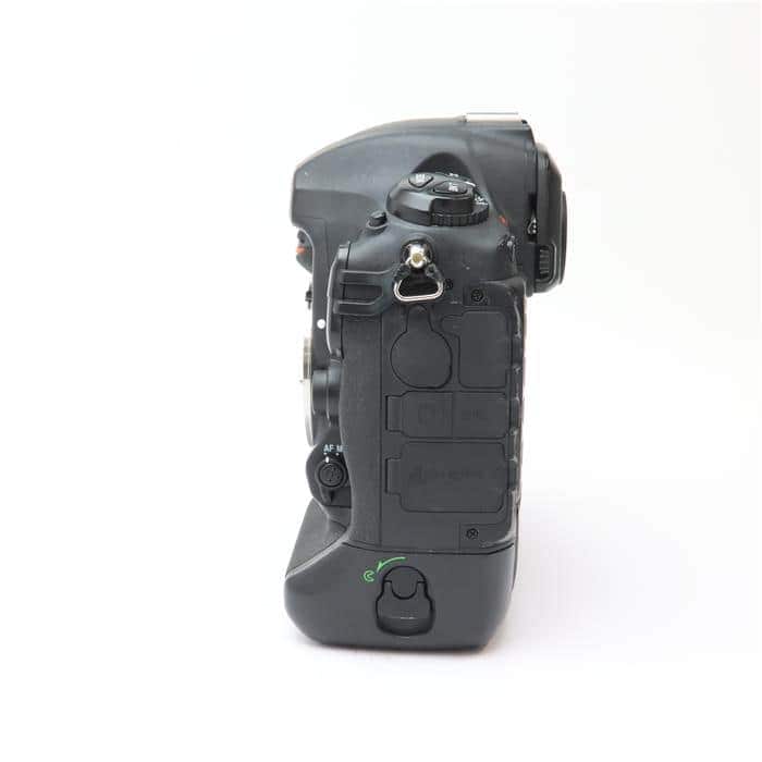 【ショット数5,263】 Nikon D5 (XQD-Type) 中古)Nikon (ニコン) D5 ボディ（XQD-Type）（商品ID