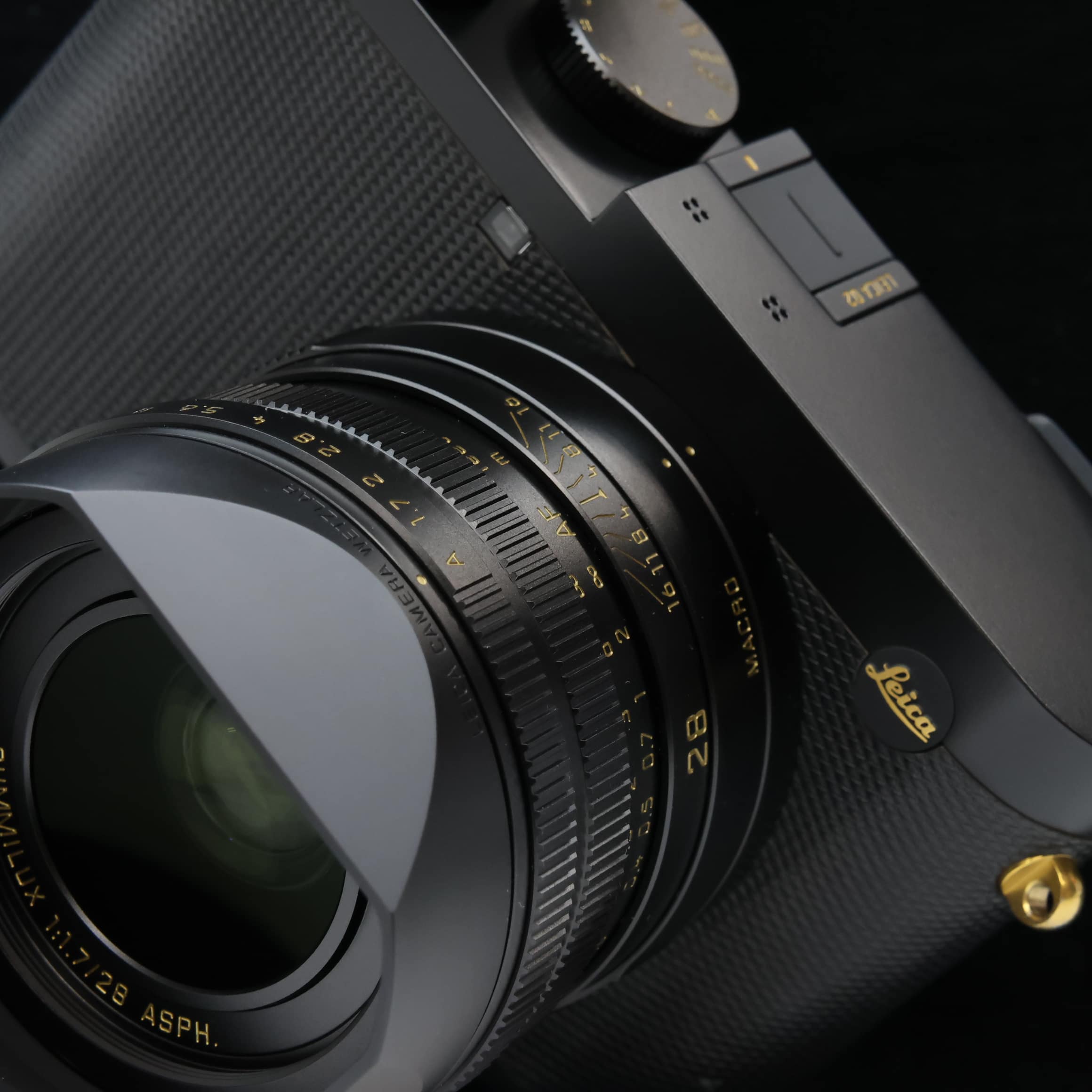 Q2 Daniel Craig x Greg Williams 付属品完備 中古)Leica (ライカ) Q2 Daniel Craig x Greg Williams（商品ID