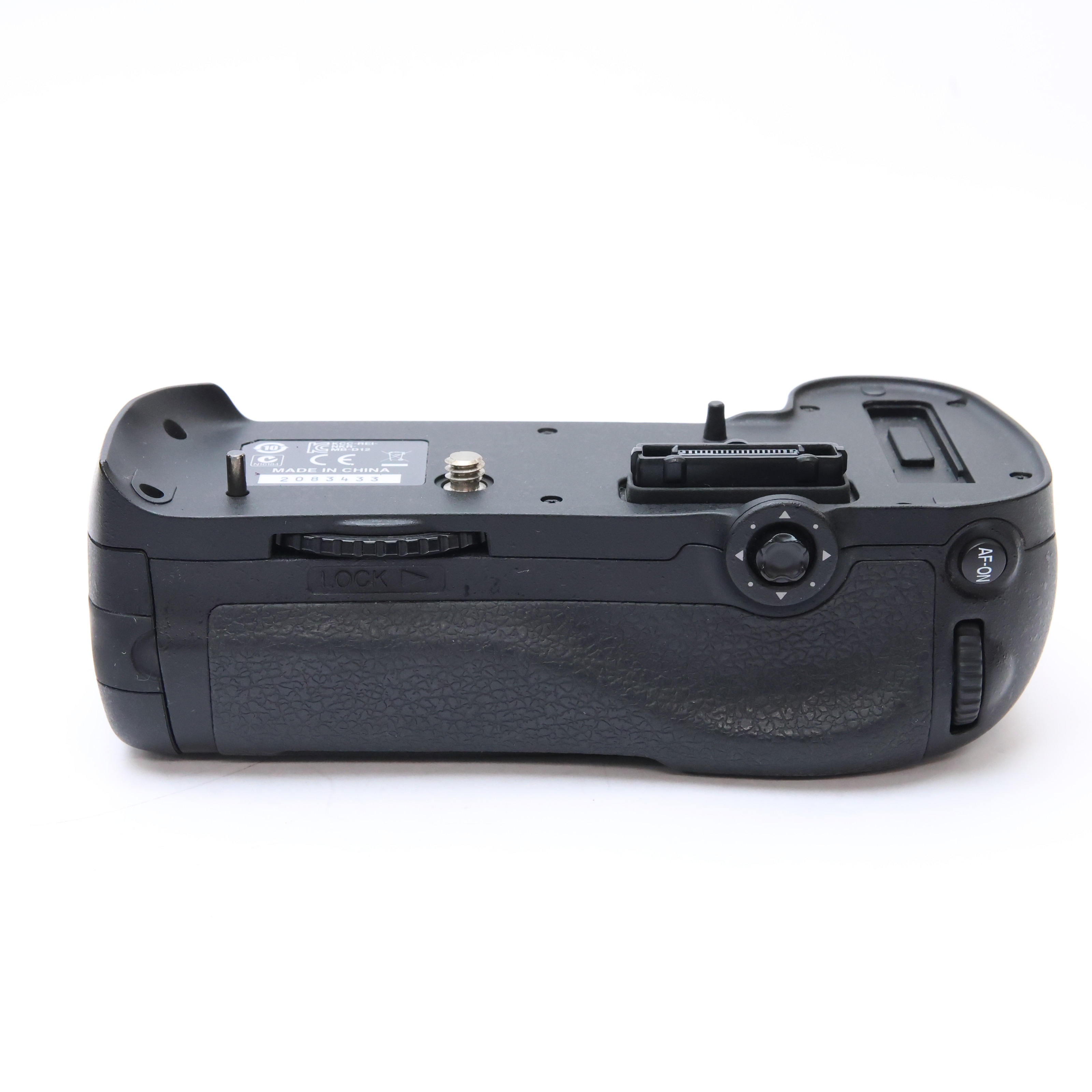 中古)Nikon (ニコン) マルチパワーバッテリーパック MB-D12（商品ID