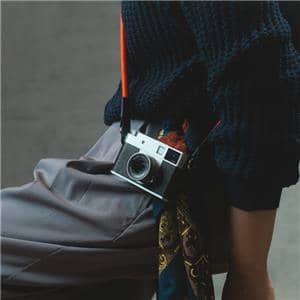 FUJIFILM (フジフイルム) X half X-HF1 シルバー