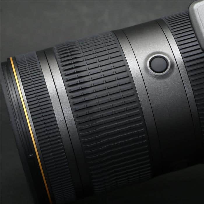 Nikon 70-200mm F2.8E FL ED VR メタリックグレー Amazon.com : Nikon AF-S NIKKOR 70-200mm f/2.8E FL ED VR Lens