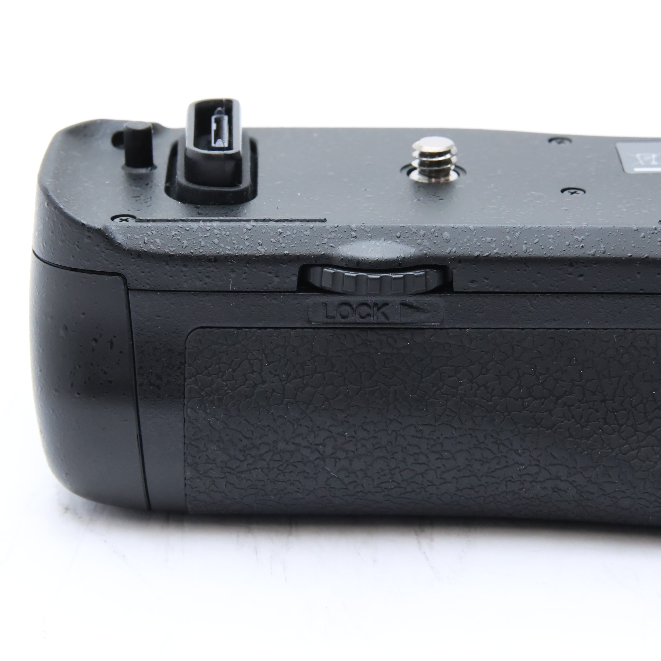 中古)Nikon (ニコン) マルチパワーバッテリーパック MB-D16（商品ID