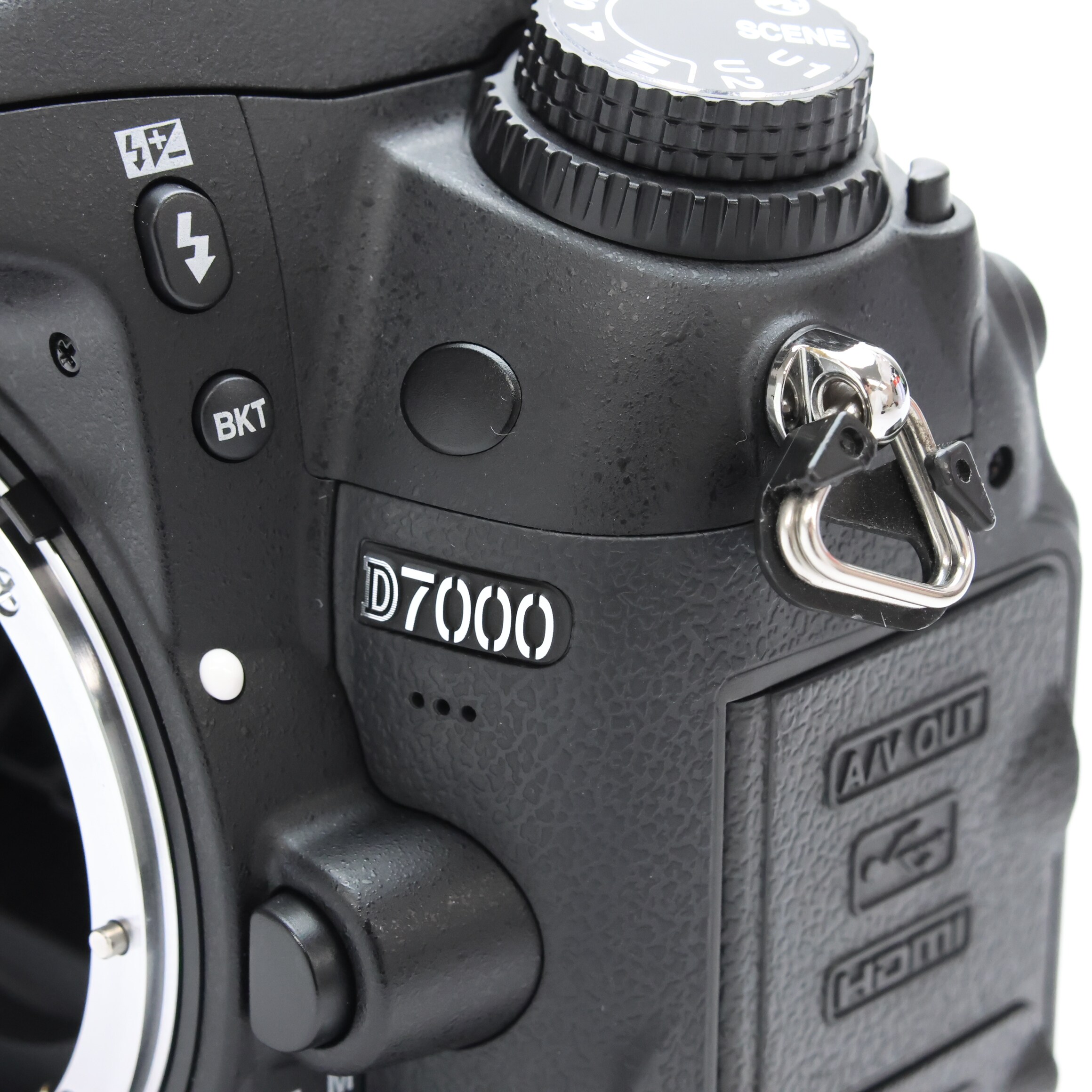 中古)Nikon (ニコン) D7000 18-105 VR レンズキット（商品ID 