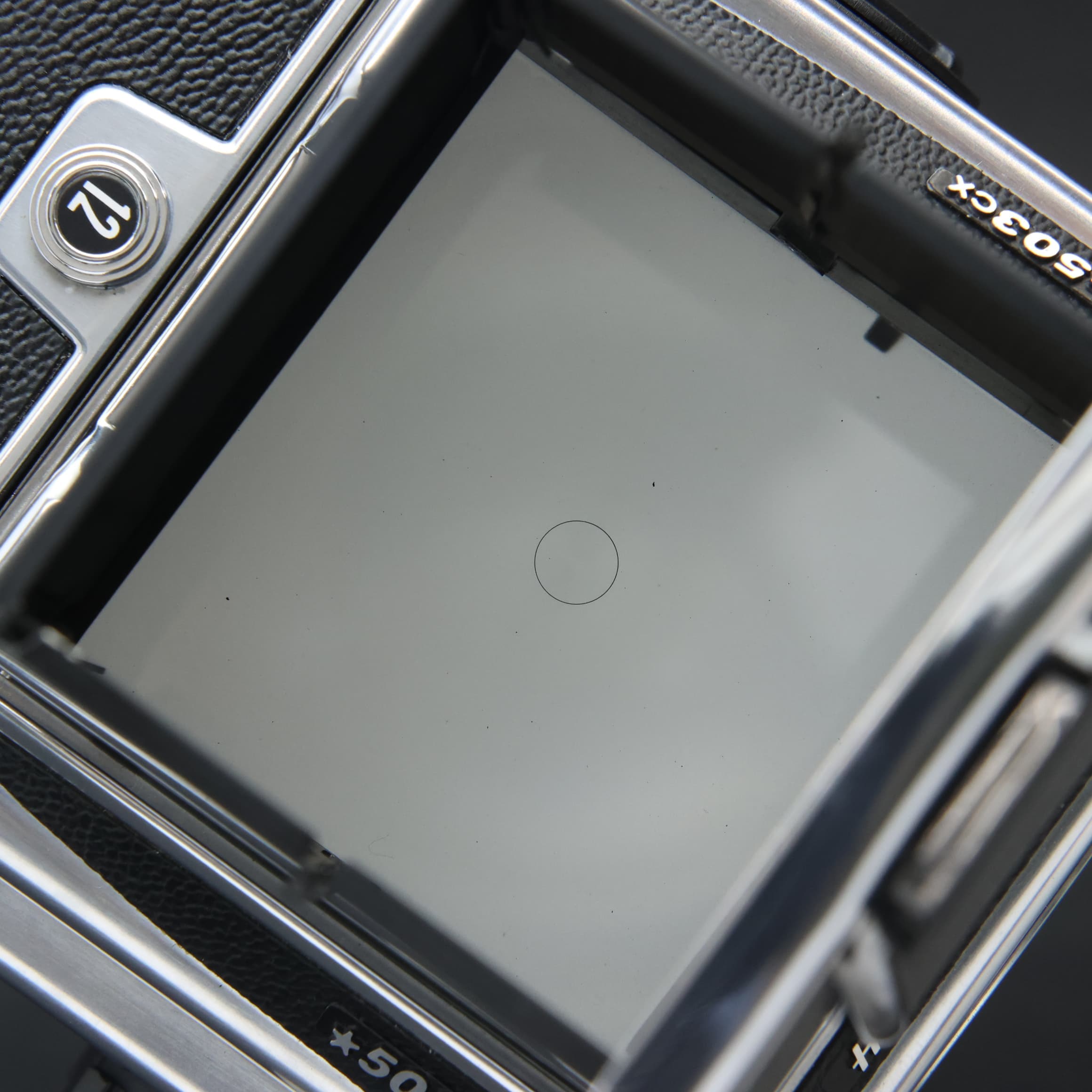 ジャンク品　ハッセルブラッド　503CX + CF80mm F2.8 + A12 中古)HASSELBLAD (ハッセルブラッド) 503CX +CF80mm F2.8 +A12 50周年