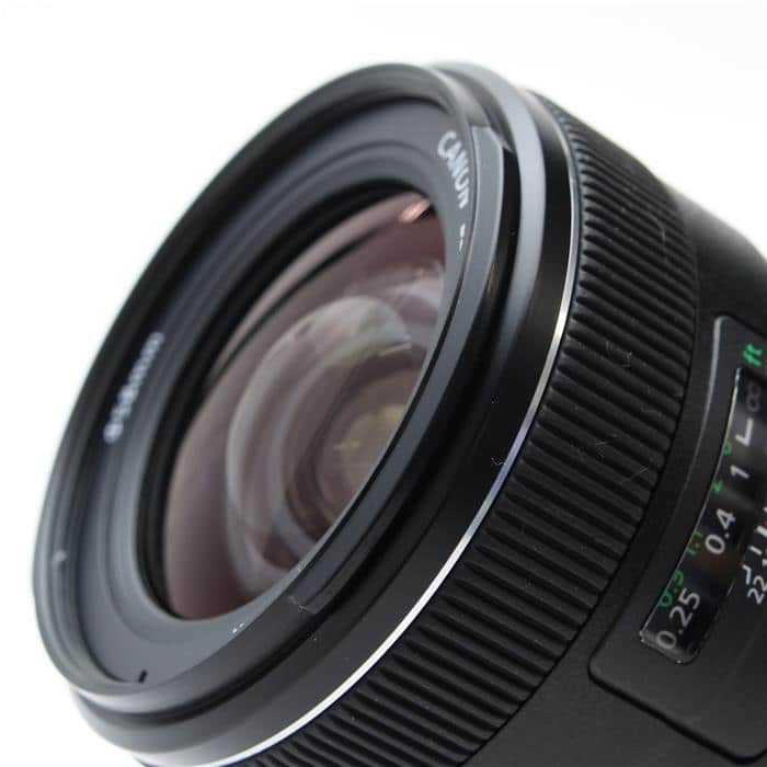 EF24mm F2.8 IS USM