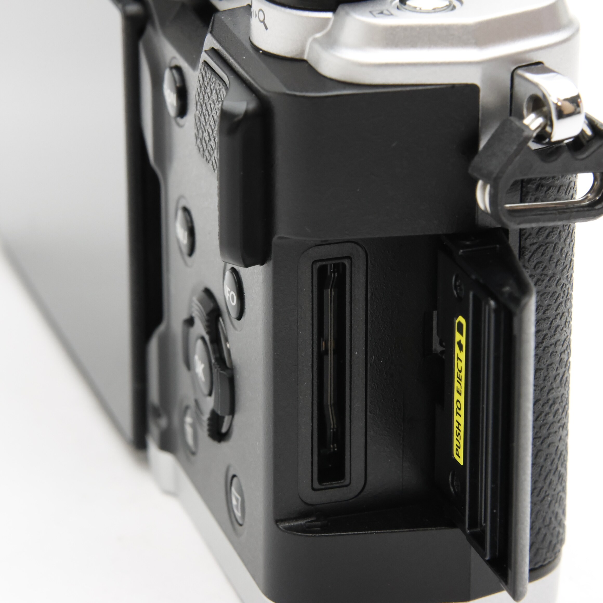中古)OM SYSTEM（オーエムシステム） OM-3 ボディ シルバー（商品ID