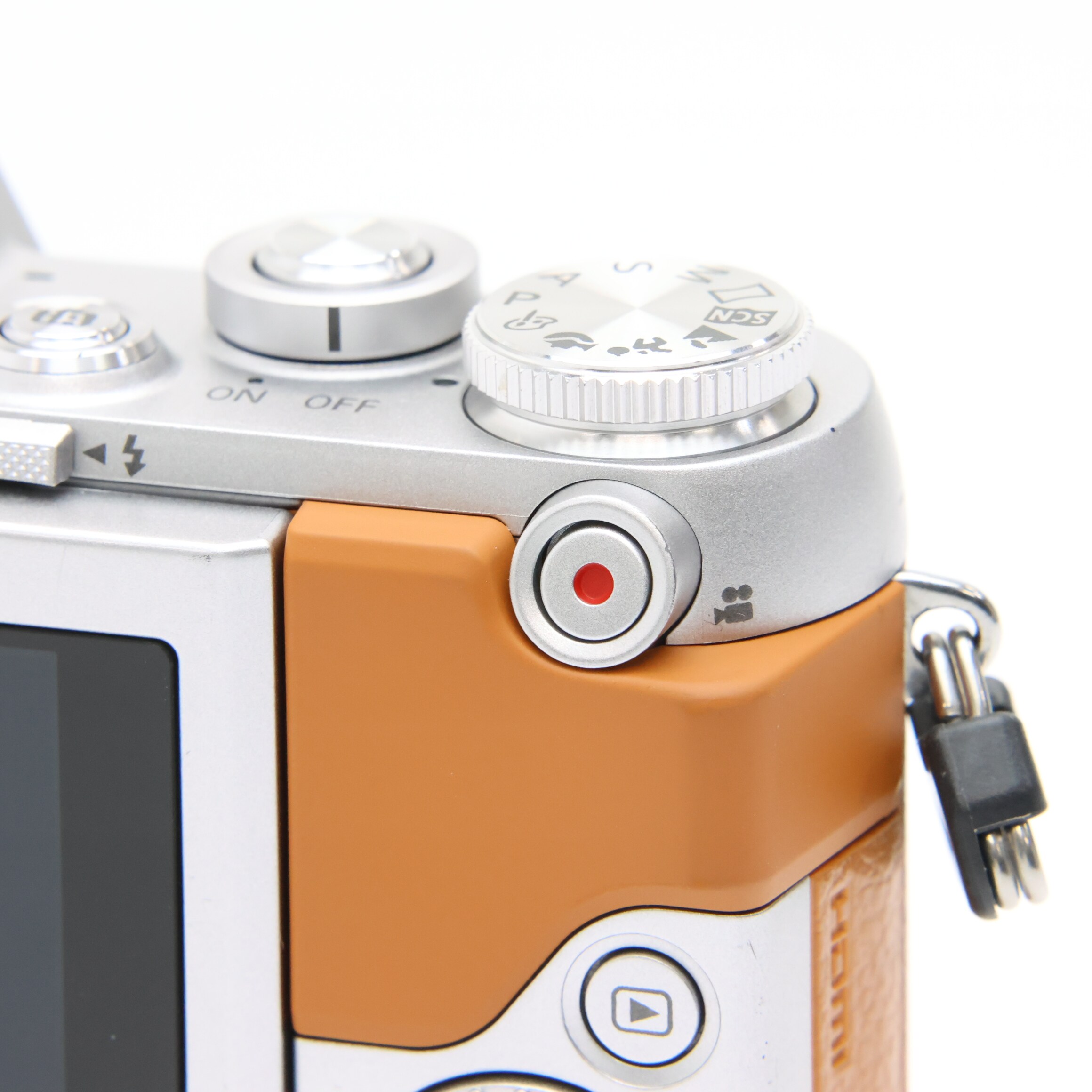 中古)Panasonic (パナソニック) LUMIX GF7 ダブルズームレンズキット 