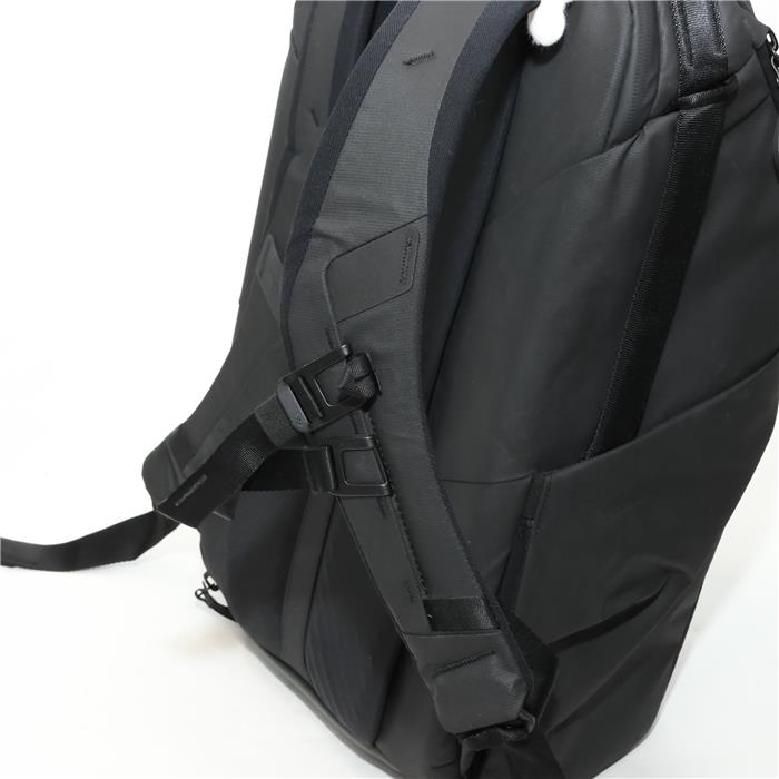 中古)peak design (ピークデザイン) エブリデイバックパック 30L V2