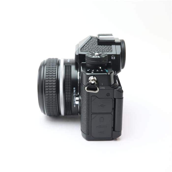 Zf Z 40mm F2(Special Edition)レンズキット