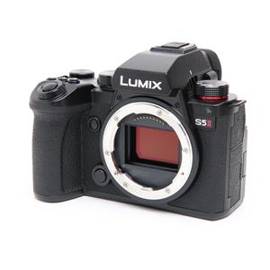 panasonic lumix dc-s5」の商品検索結果 | デジタルカメラ、ミラーレス