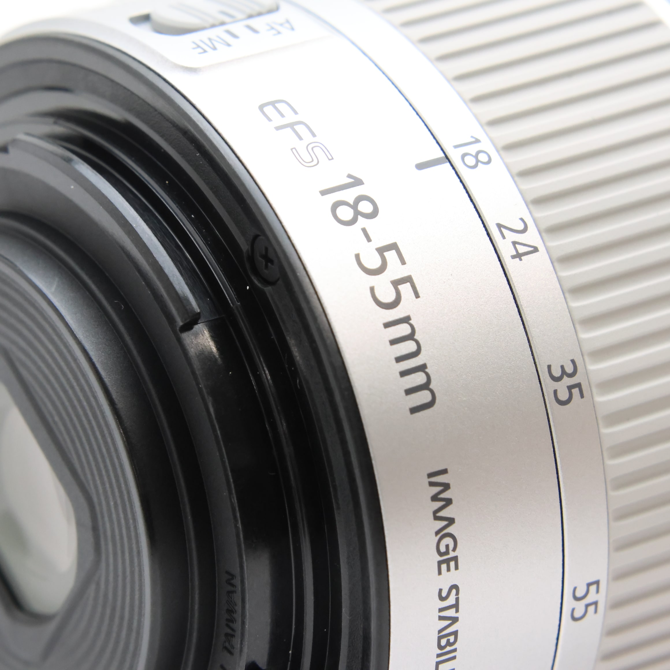 中古)Canon (キヤノン) EF-S18-55mm F4-5.6 IS STM シルバー（商品ID