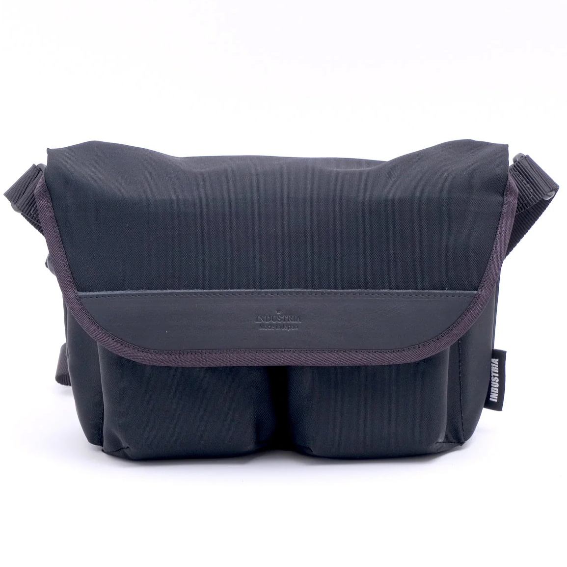 新品)INDUSTRIA（インダストリア） GRスナップショルダーバッグ2 IND