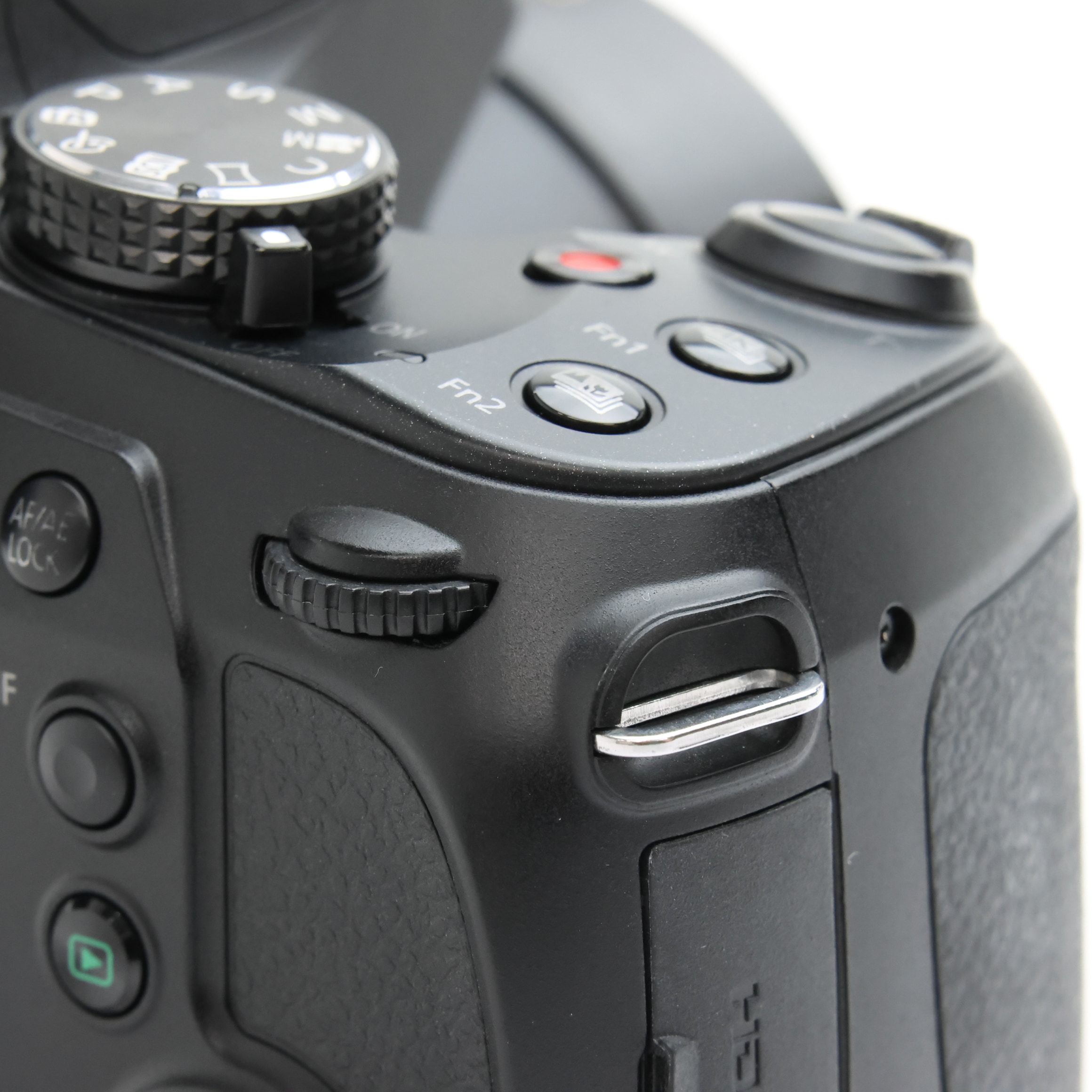 中古)Panasonic (パナソニック) LUMIX DC-FZ85（商品ID：3717022443605