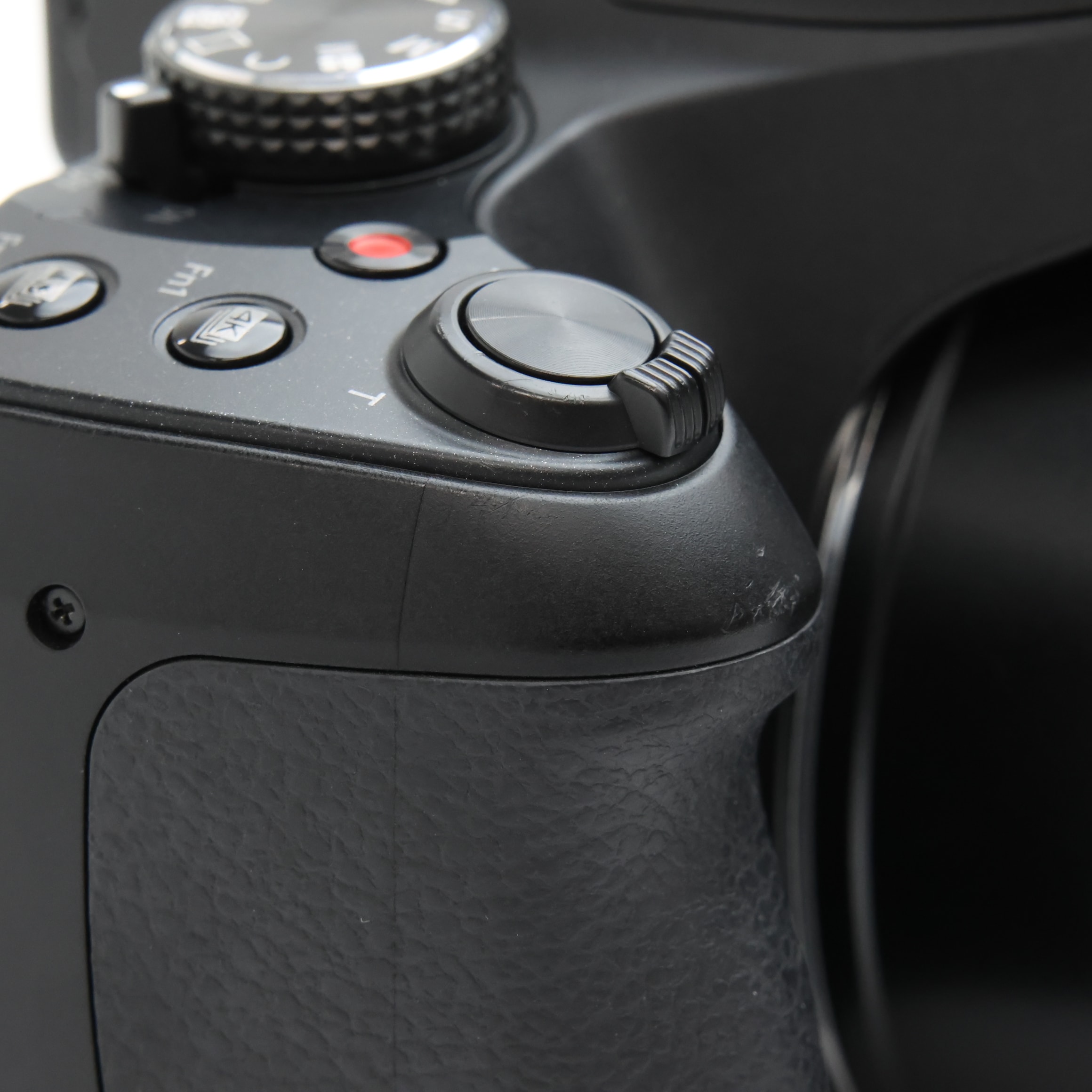 中古)Panasonic (パナソニック) LUMIX DC-FZ85（商品ID：3717022443605