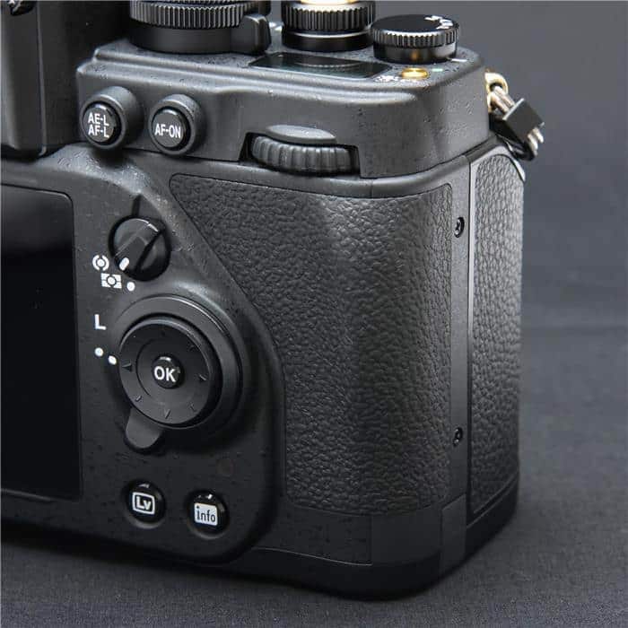 中古)Nikon (ニコン) Df 50mm F1.8G Special Gold Editionキット