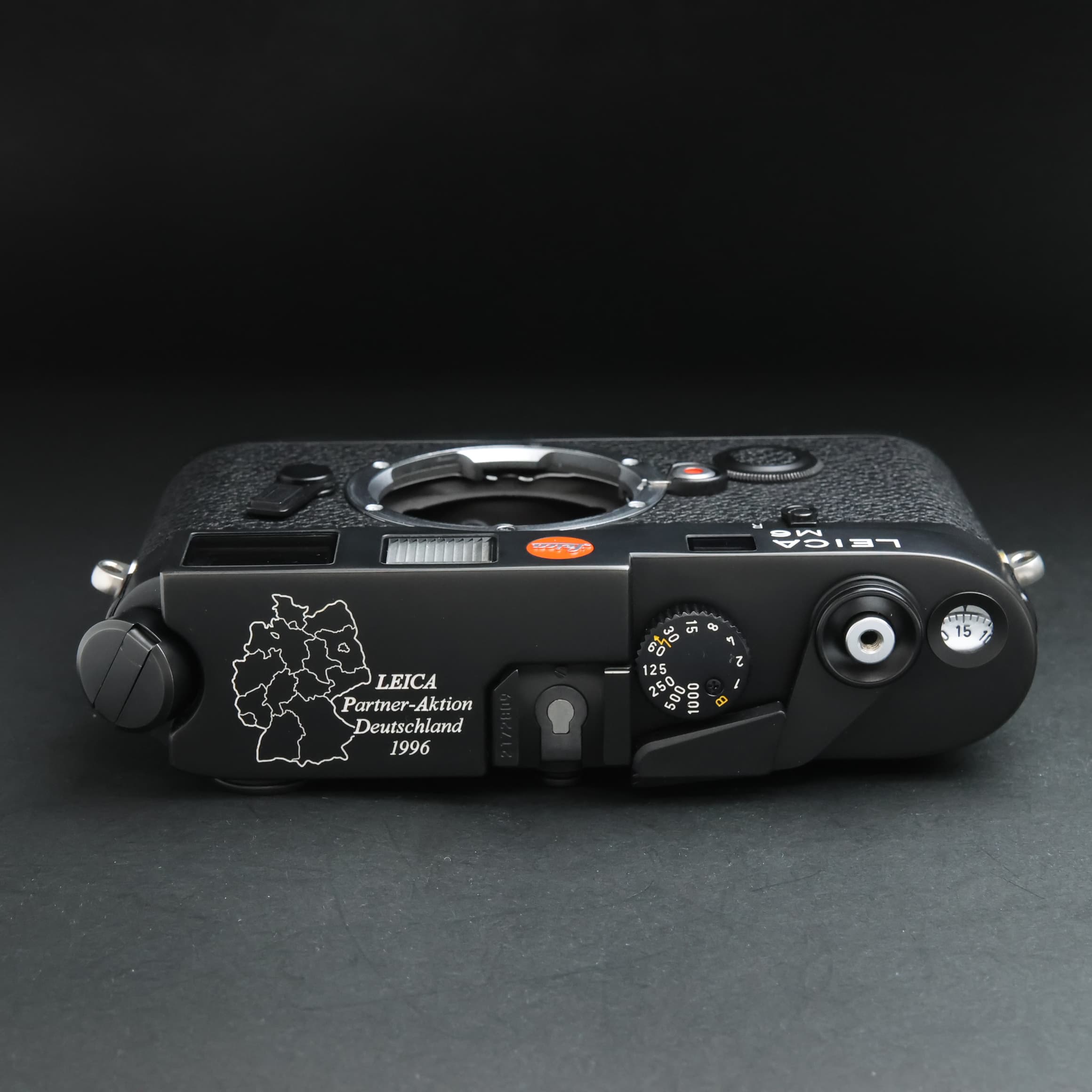 Leica C2 動作確認済 昨日の掘り出し物：3ユーロで完全に動くライカC2ズーム。オリジナルの