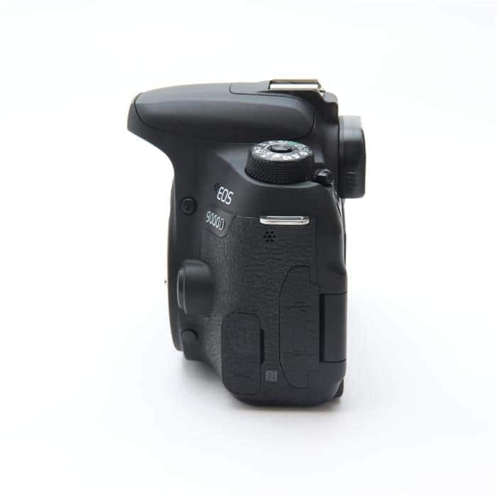 EOS 9000D ボディ