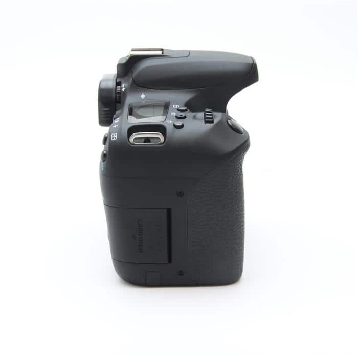 EOS 9000D ボディ