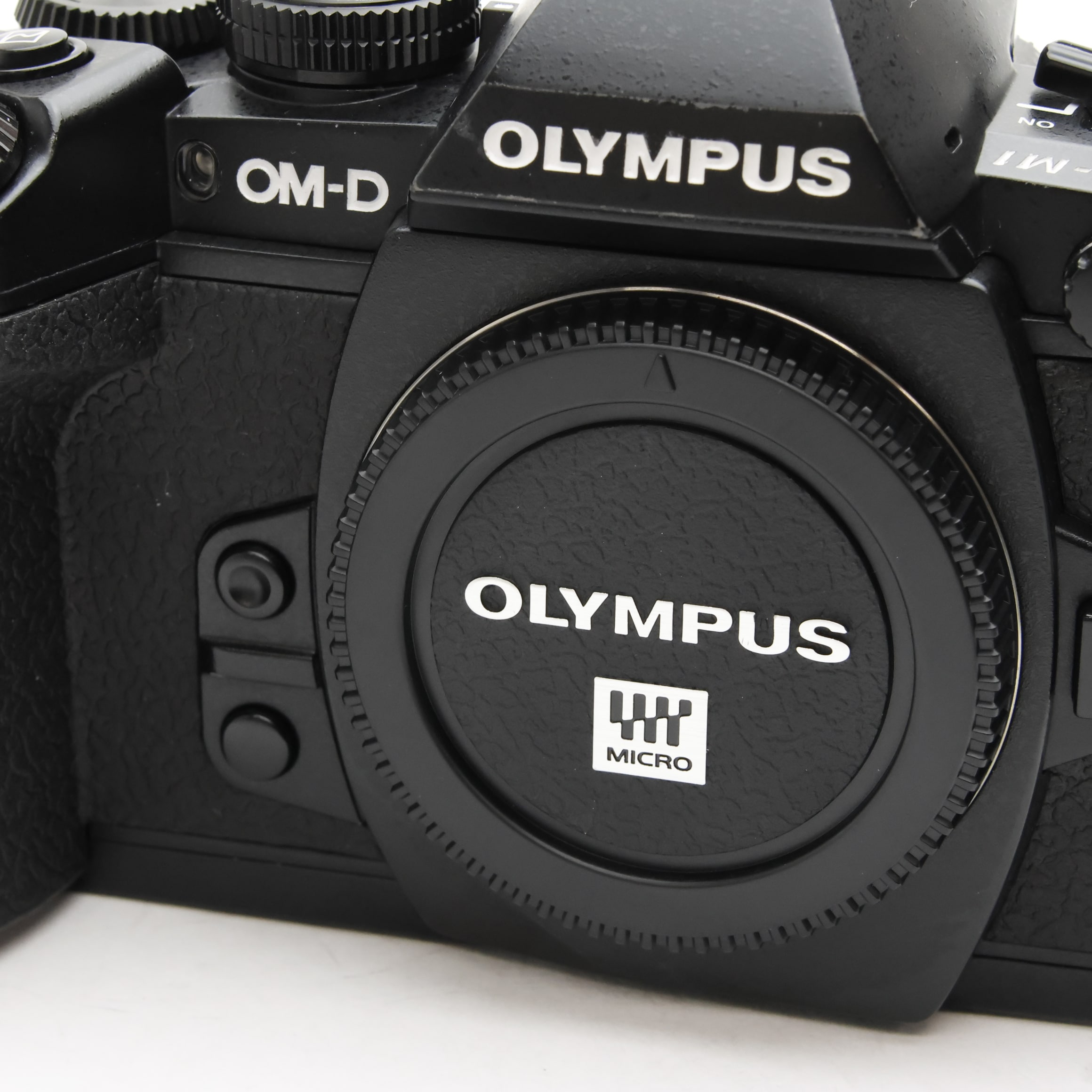 OLYMPUS OM-D ボディ E-M1 オリンパス ブラック ミラーレス一眼