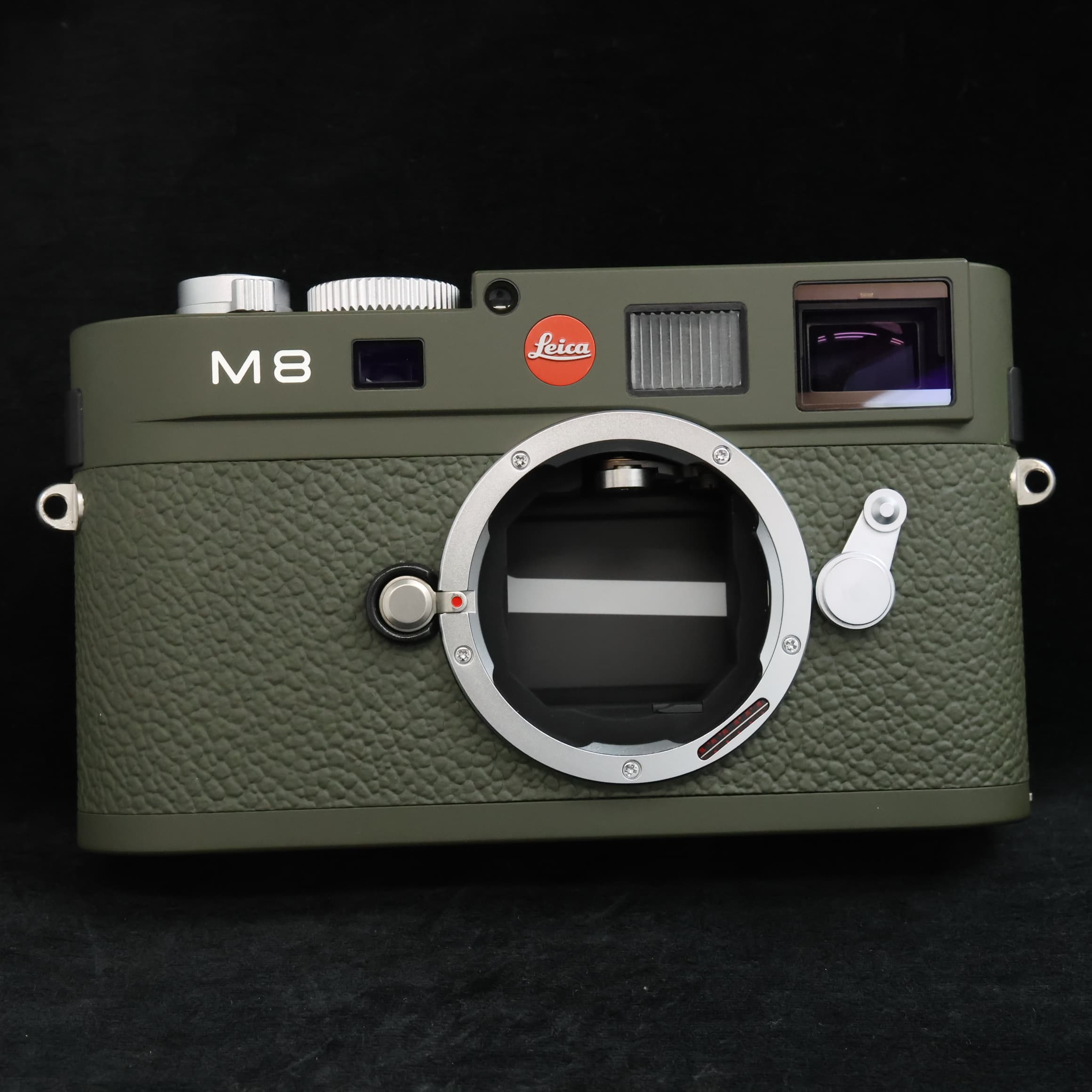 ライカ Leica M8.2 Safari サファリ 世界500台限定 美品 オリーブペイントのライカ。LEICA M8.2 Safari【特別限定モデル