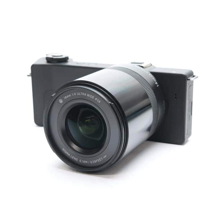 SIGMA dp0 Quattro 14mm レンズ付き