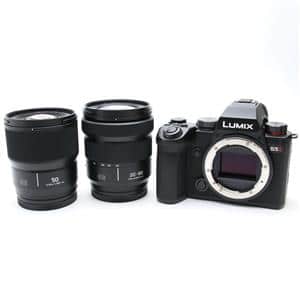 Panasonic (パナソニック) LUMIX S5II ダブルレンズキット DC-S5M2W