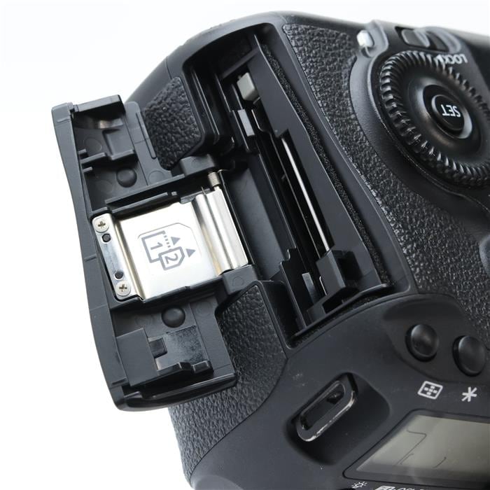 ■ 美品 ■ キャノン　Canon EOS 5D Mark III ボディ EOS デジタル一眼 中古 キャノン Canon 5D Mark III ボディ フル