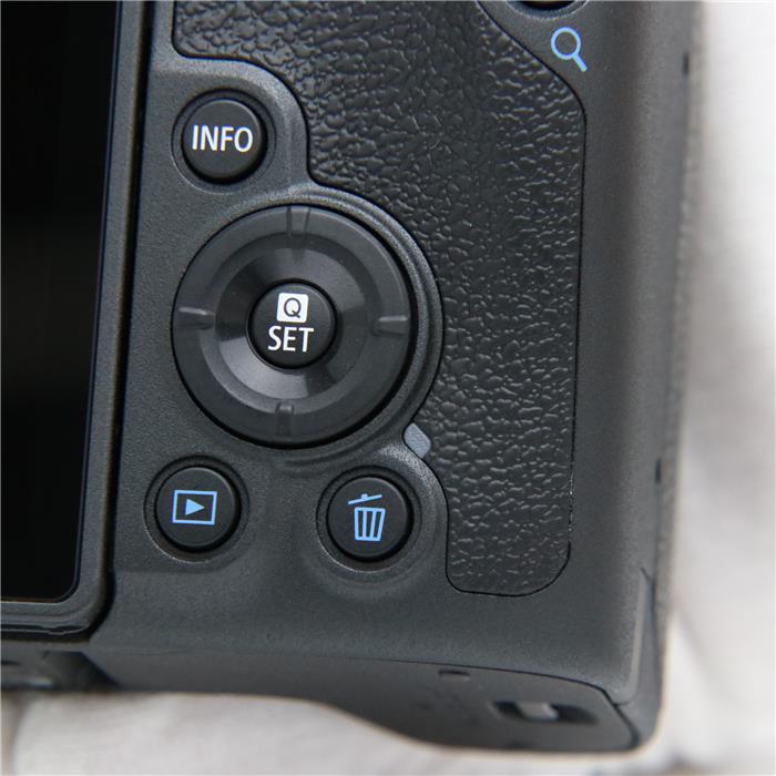 中古)Canon (キヤノン) EOS RP ボディ ブラック（商品ID