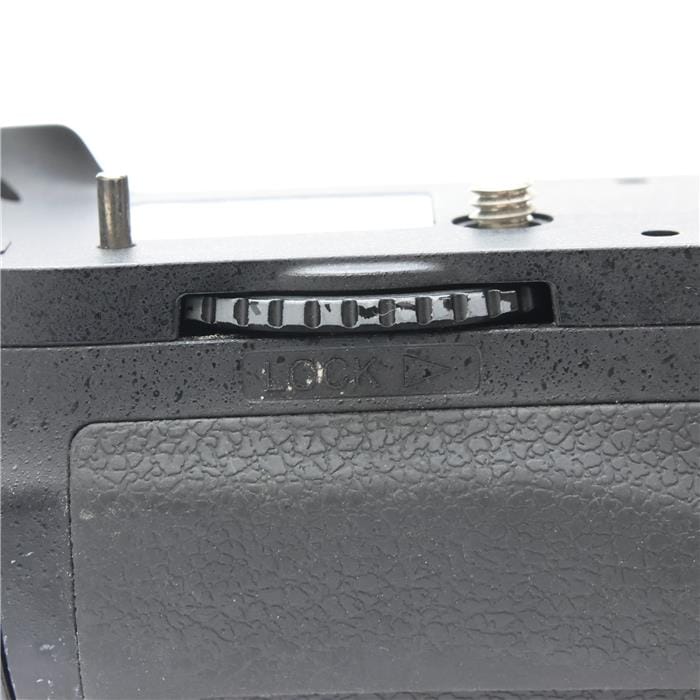 中古)Nikon (ニコン) マルチパワーバッテリーパック MB-D12（商品ID