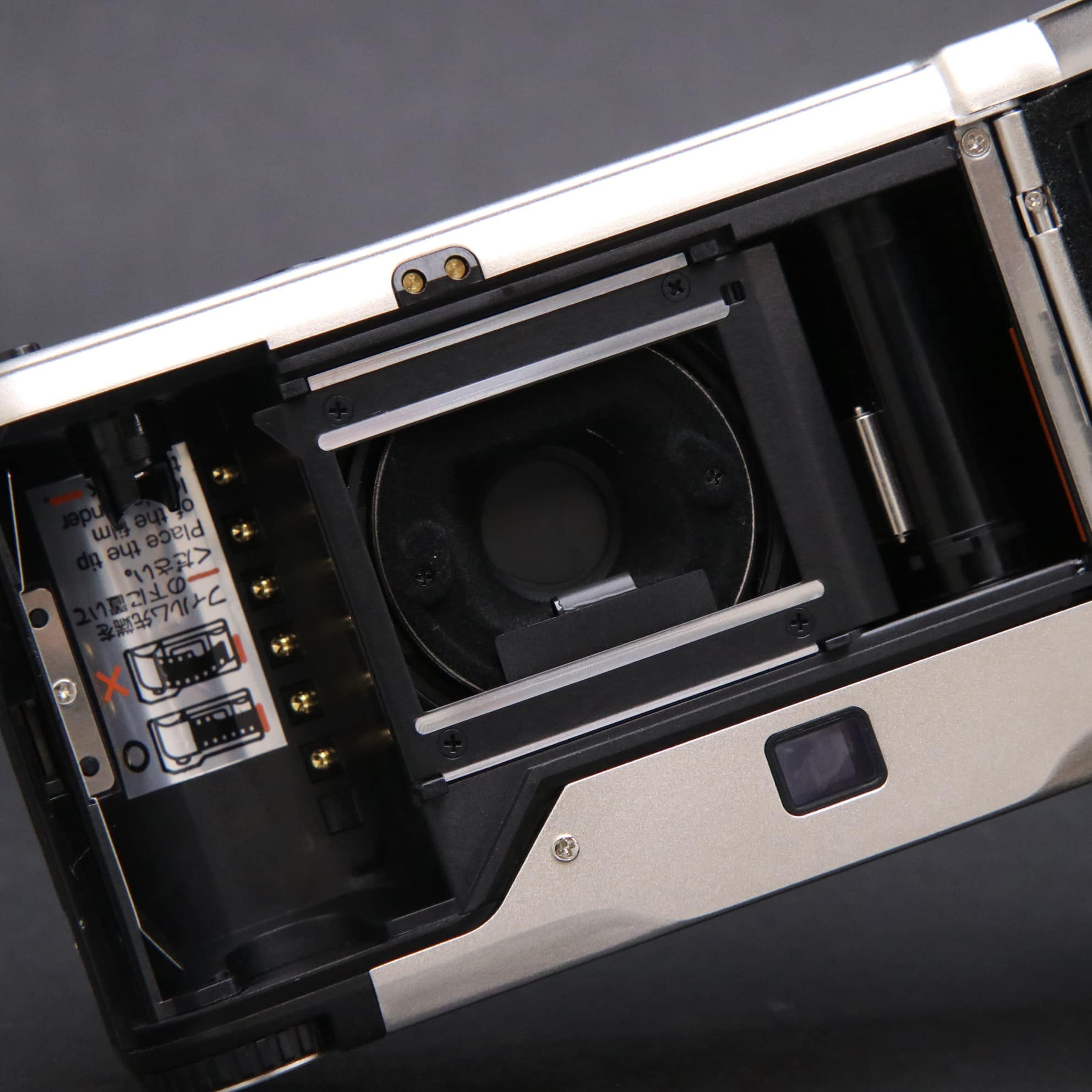 中古)CONTAX (コンタックス) T2 プラチナ（商品ID：3717015805632