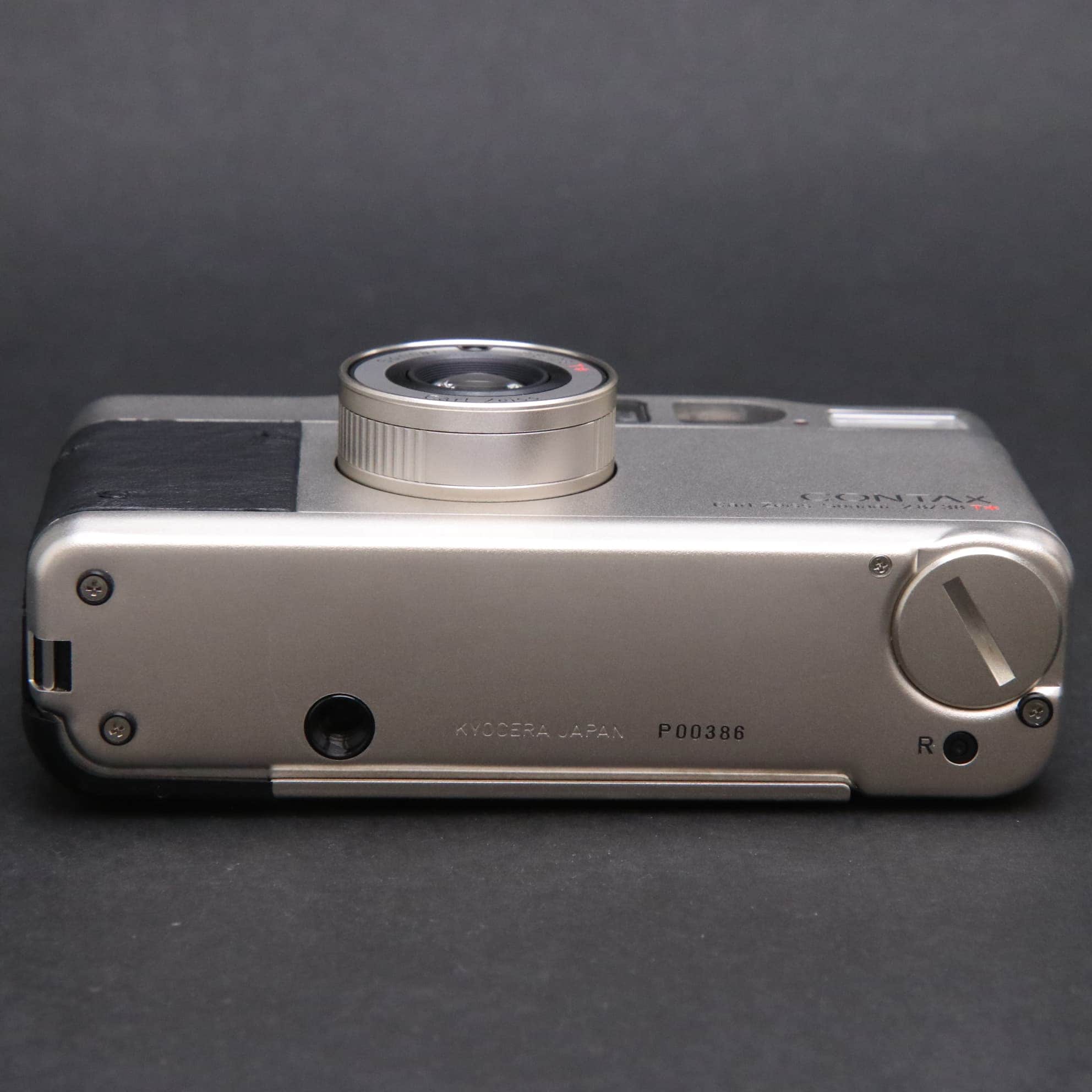 KYOCERA CONTAX（コンタックス） T2 京セラ CONTAX T2 レビュー｜高級コンパクトフイルムカメラの先駆者