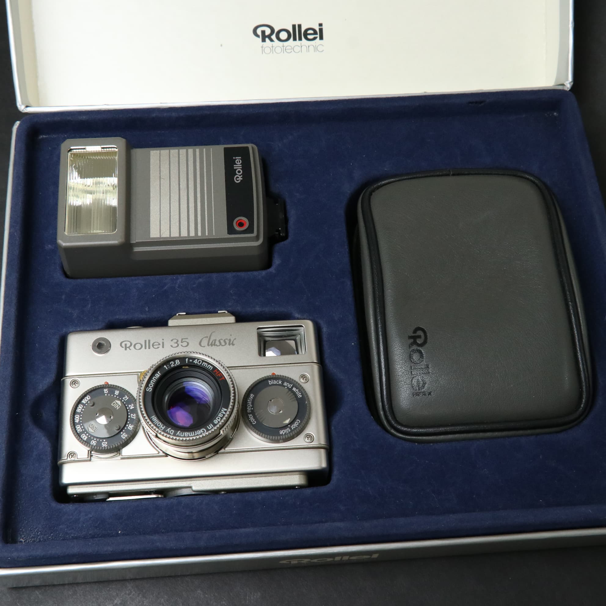 中古)Rollei (ローライ) ローライ 35クラシック (プラチナ)（商品ID