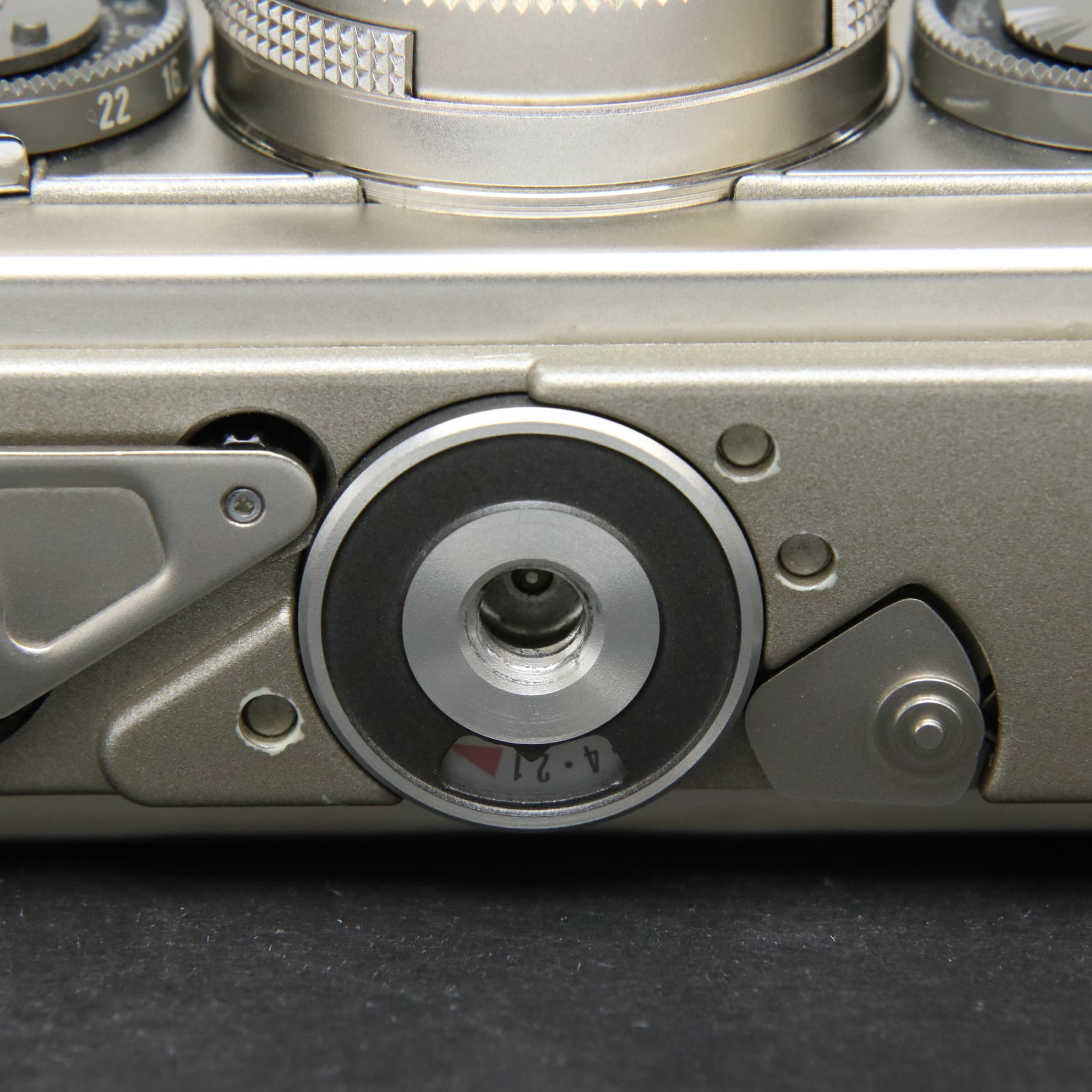 中古)Rollei (ローライ) ローライ 35クラシック (プラチナ)（商品ID 