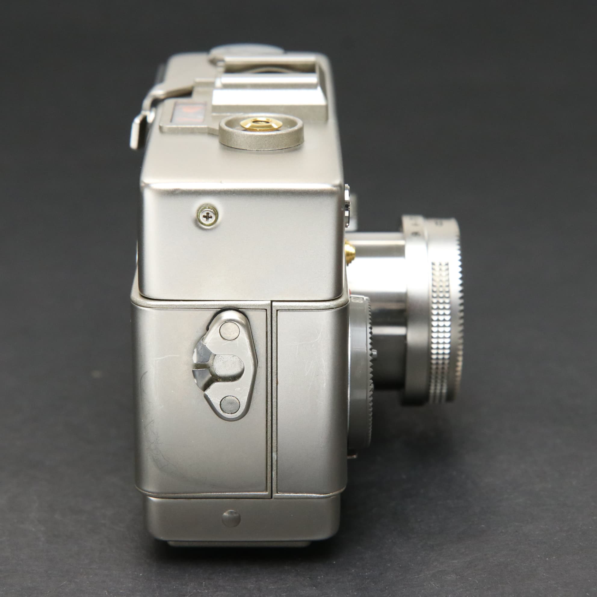 中古)Rollei (ローライ) ローライ 35クラシック (プラチナ)（商品ID