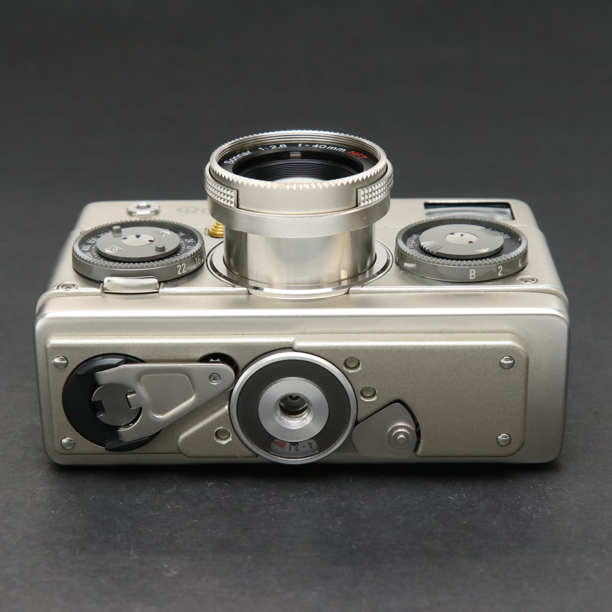 中古)Rollei (ローライ) ローライ 35クラシック (プラチナ)（商品ID