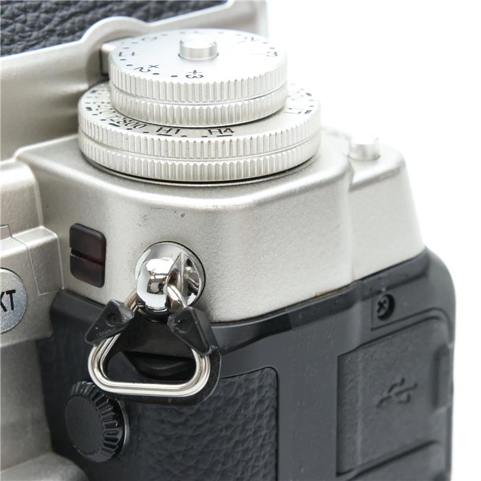 Nikon - Nikon　デジタル一眼レフカメラ Df ボディ　シルバー 元箱あり 中古)Nikon (ニコン) Df ボディ シルバー（商品ID