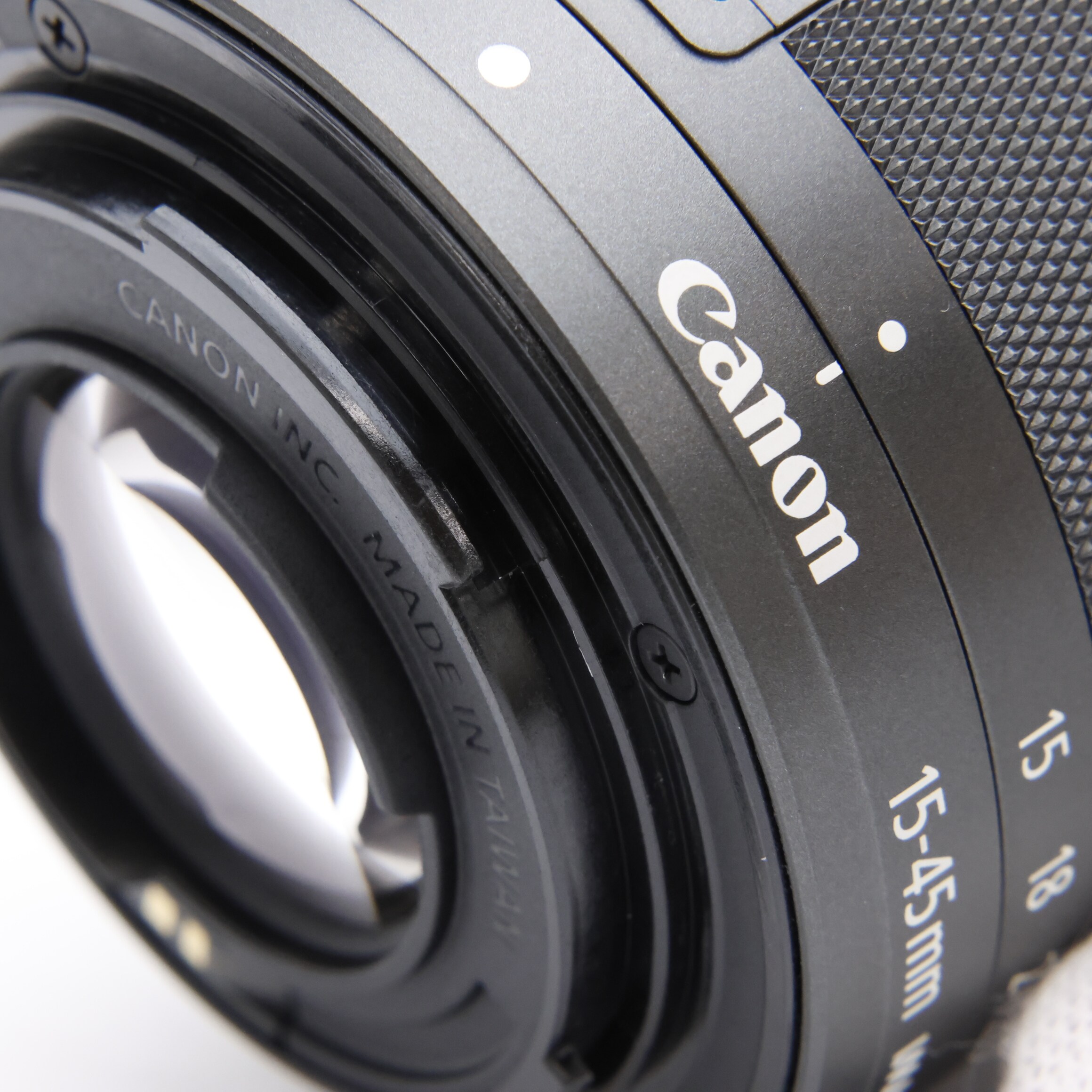 中古)Canon (キヤノン) EF-M15-45mm F3.5-6.3 IS STM グラファイト 