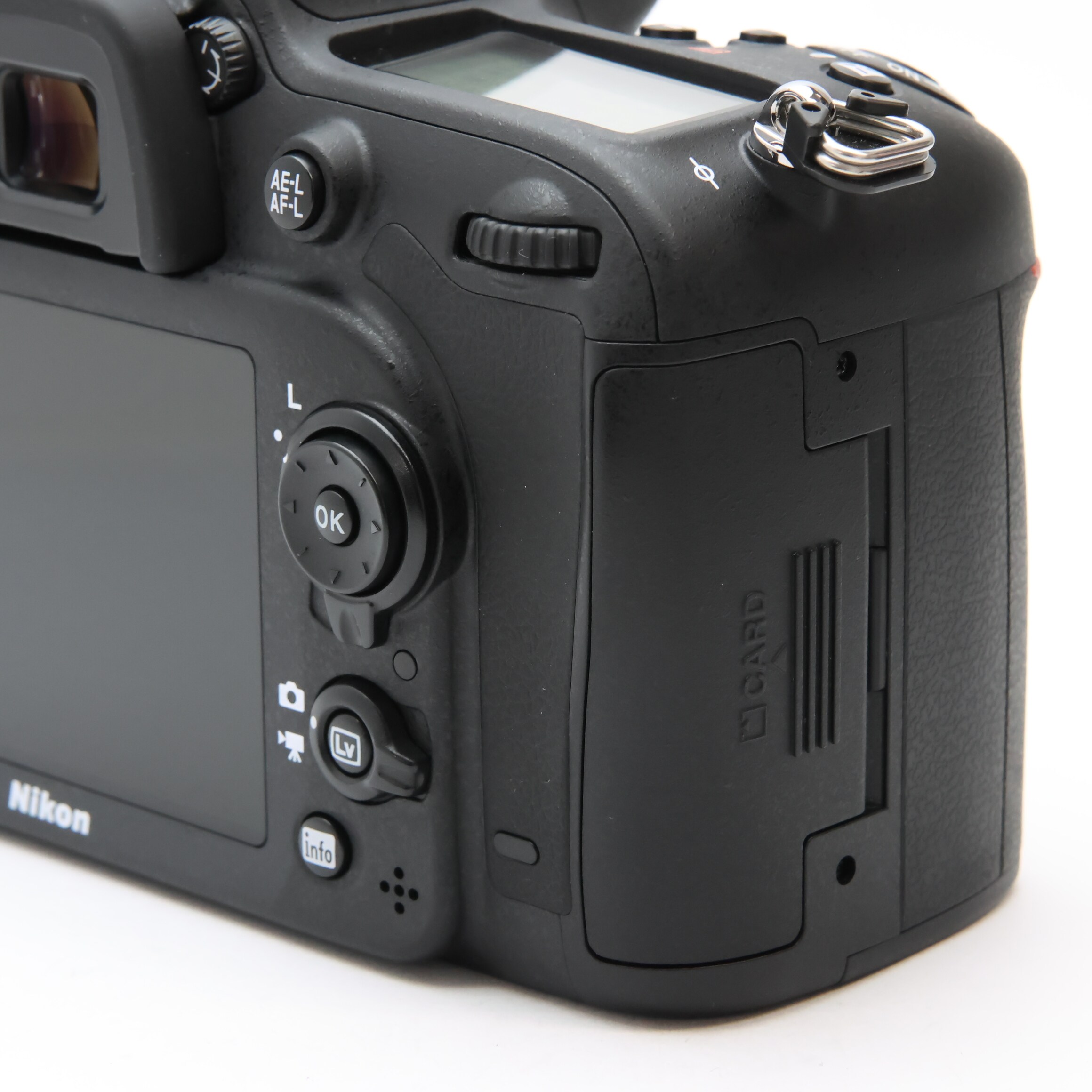 中古)Nikon (ニコン) D7100 18-105 VR レンズキット（商品ID 