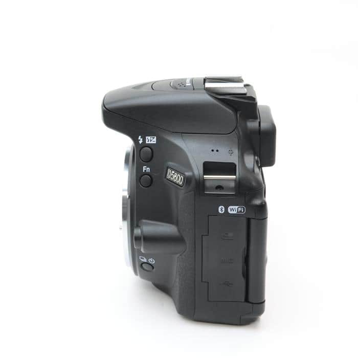 Nikon - 【良判定】点検クリーニング済 Nikon D5600 ボディ 良判定】点検クリーニング済 Nikon D5600 ボディ
