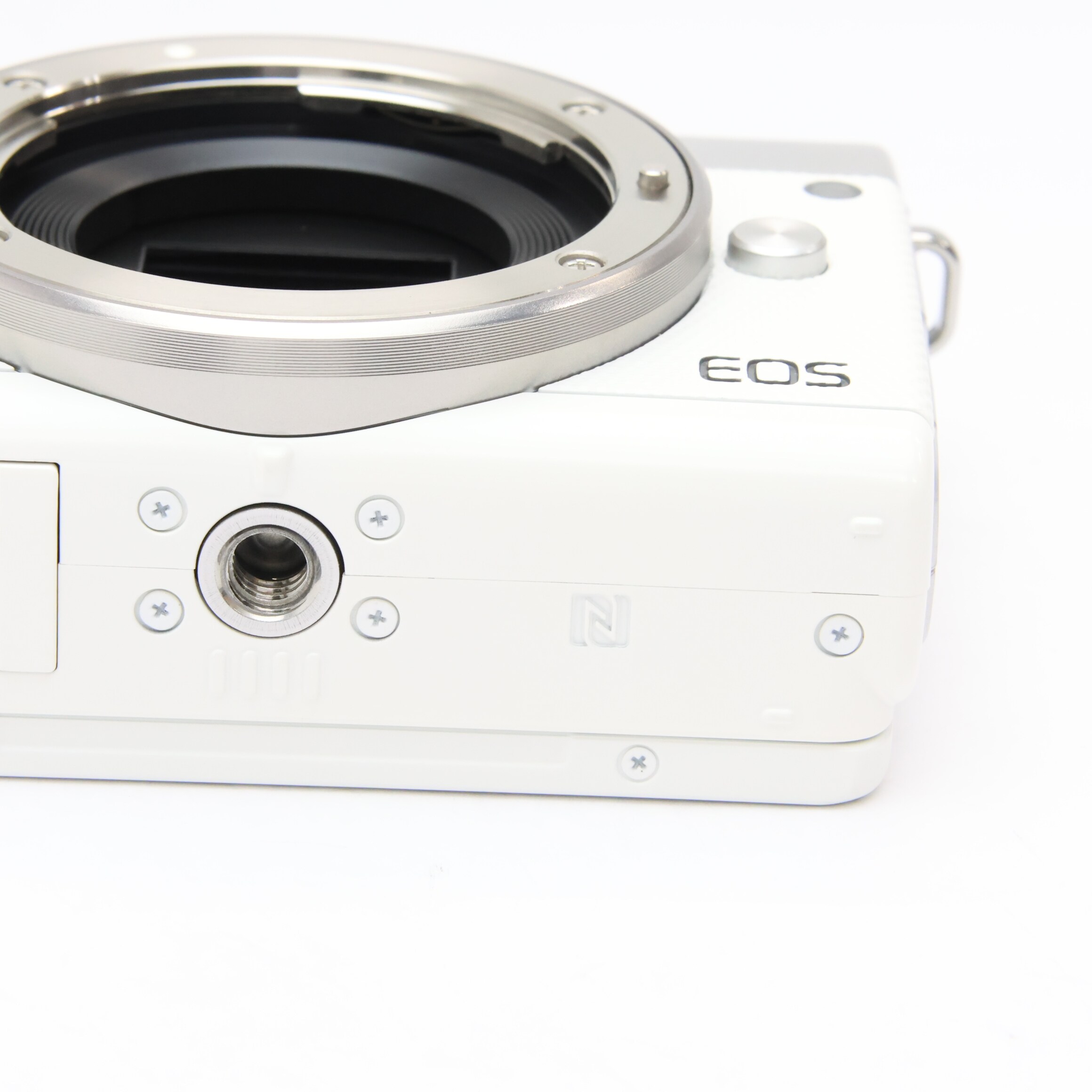 【良品】Canon EOS M100 ボディ ホワイト 中古)Canon (キヤノン) EOS M100 ボディ ホワイト（商品ID