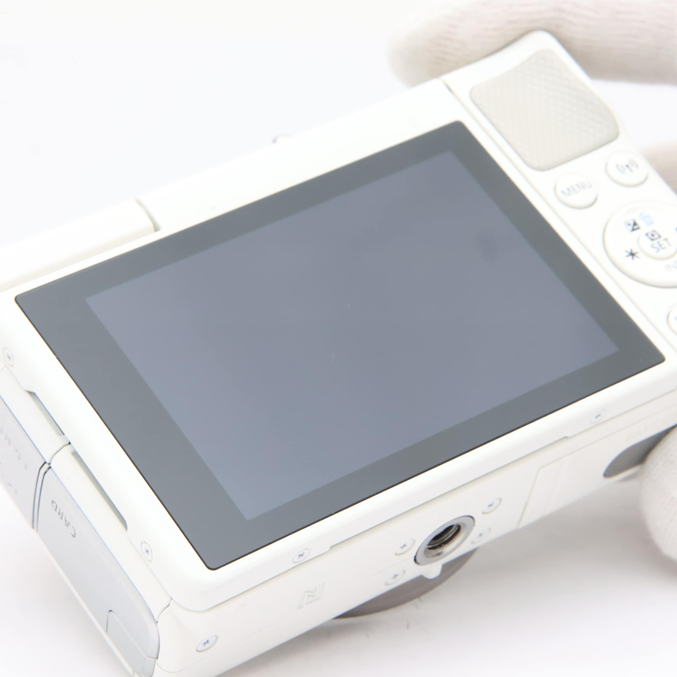 中古)Canon (キヤノン) EOS M100 ボディ ホワイト（商品ID